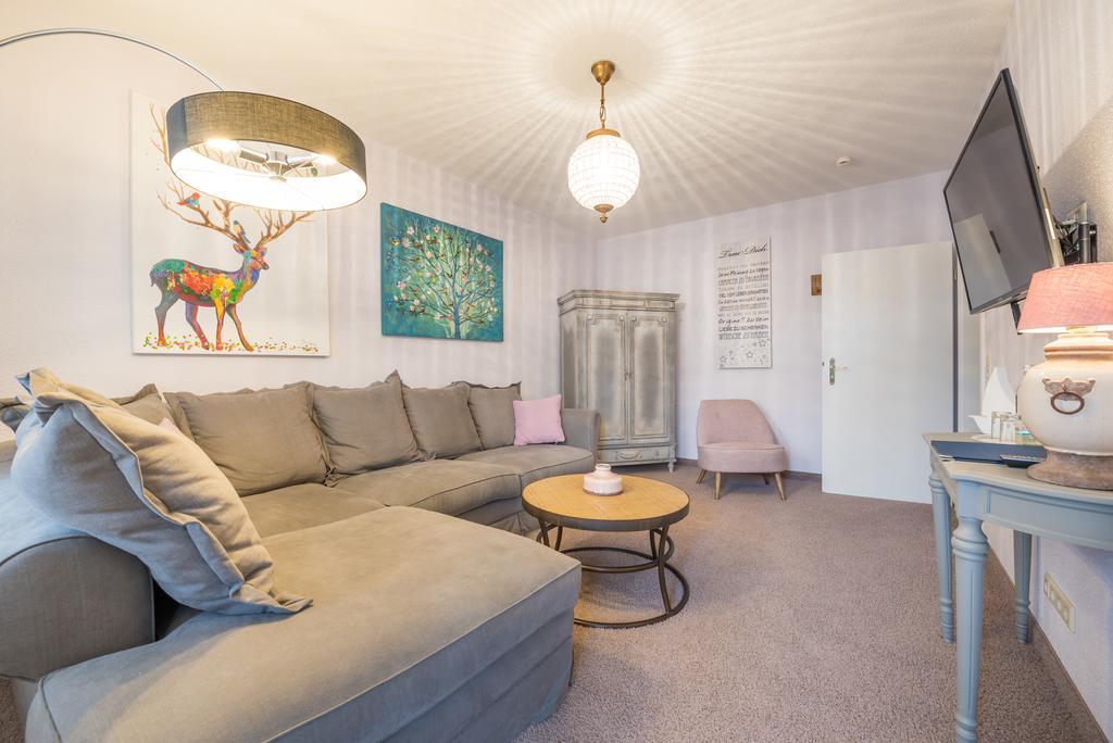 Hotel Villa Waldfrieden Sellin  Eksteriør billede